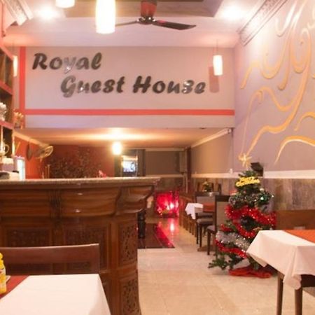Royal Guest House Phnom Penh Bagian luar foto