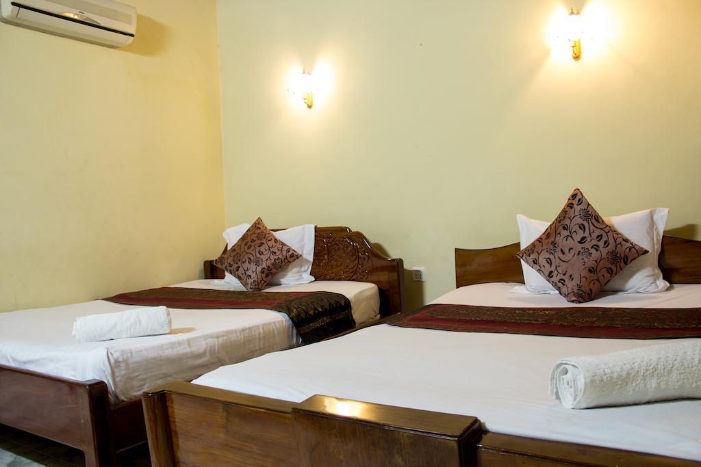 Royal Guest House Phnom Penh Bagian luar foto