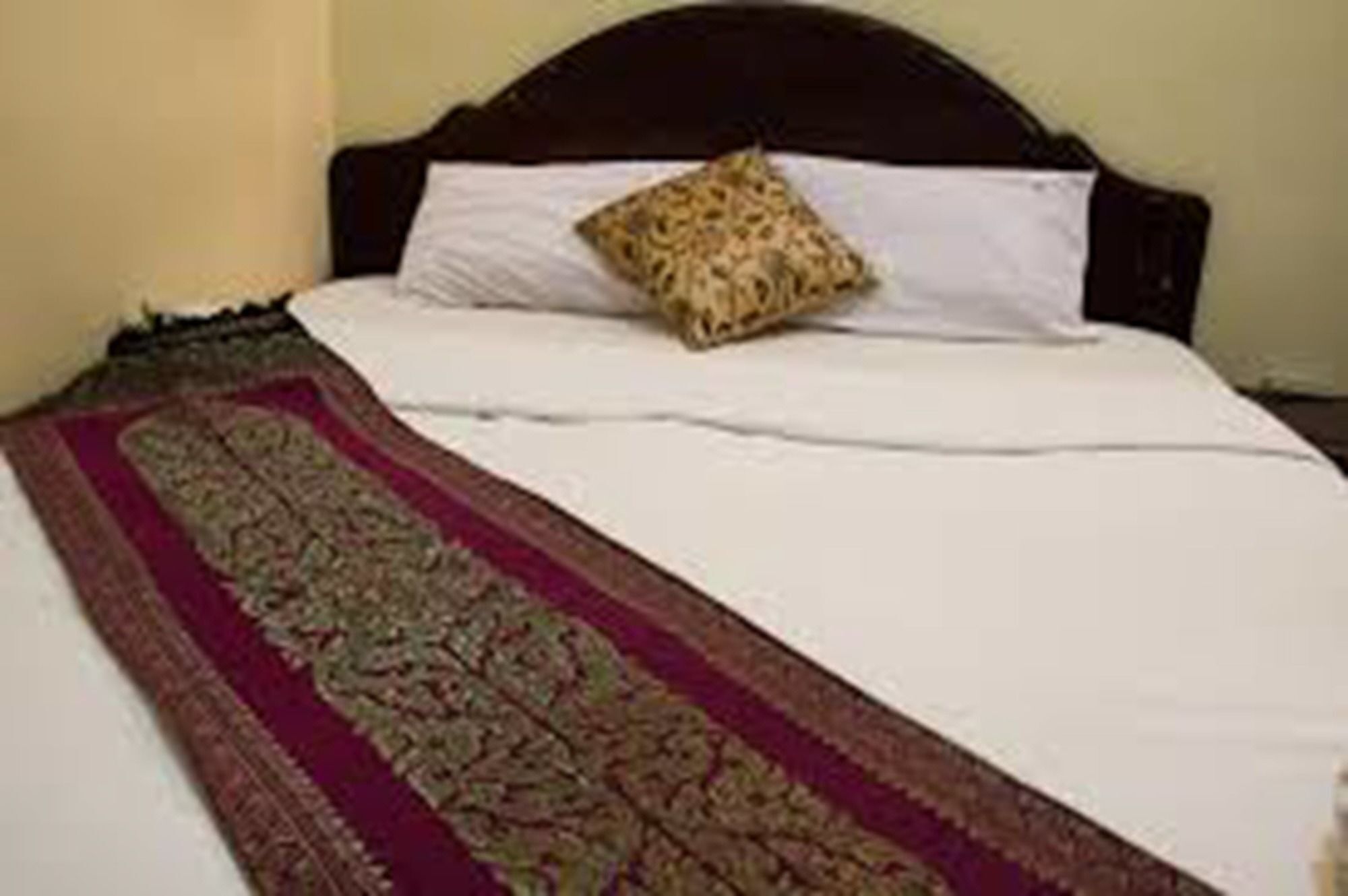 Royal Guest House Phnom Penh Bagian luar foto
