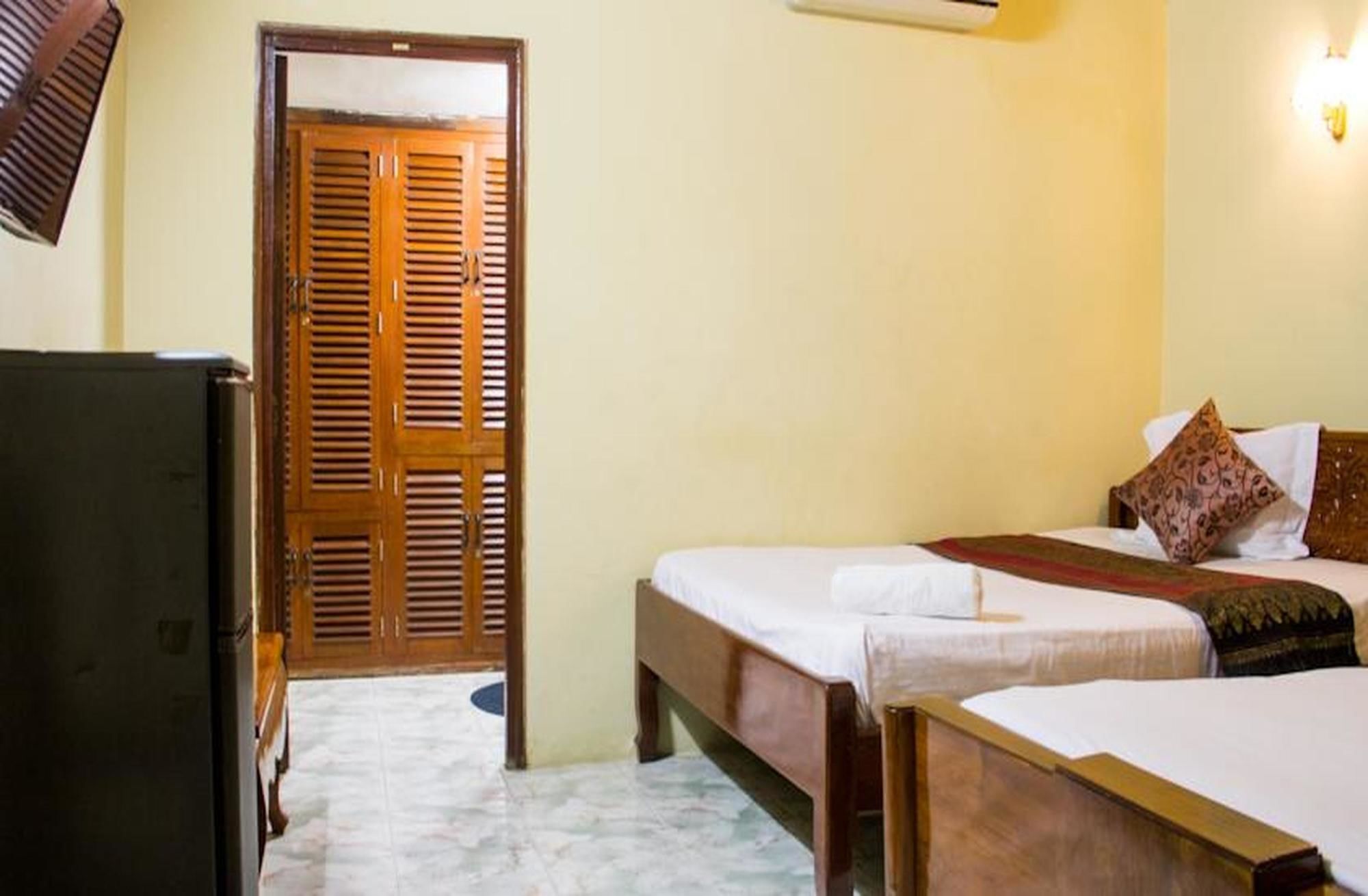Royal Guest House Phnom Penh Bagian luar foto